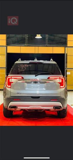 GMC Acadia